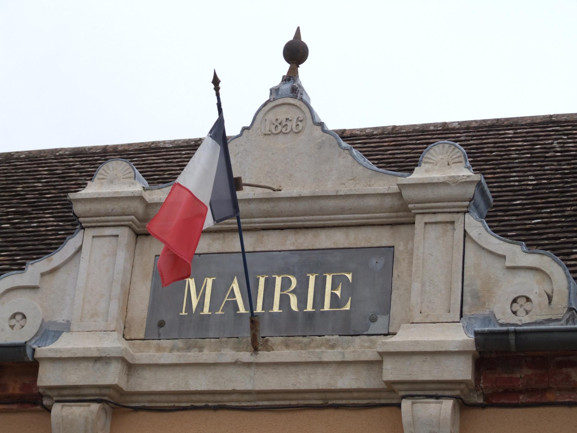 fronton Mairie